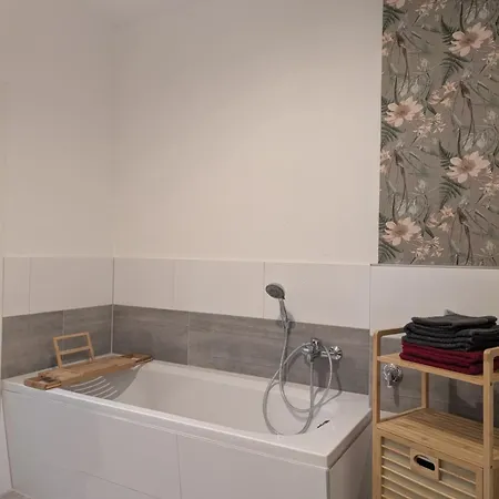 Wohnen Im Musikerviertel-apartment Sun -